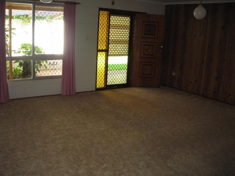 24 Sycamore Street, Pimlico QLD 4812