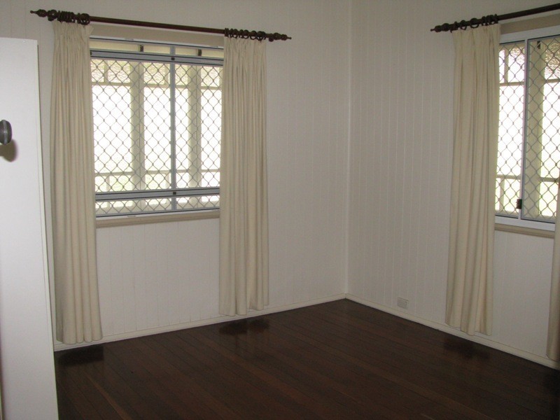 19 Camp Street, Mundingburra QLD 4812