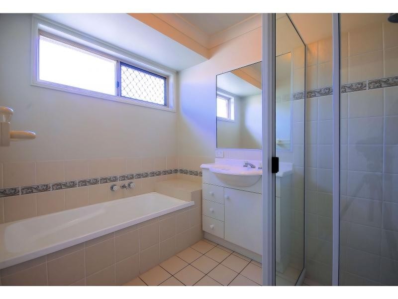 172 Greenwood Drive, Kirwan QLD 4817