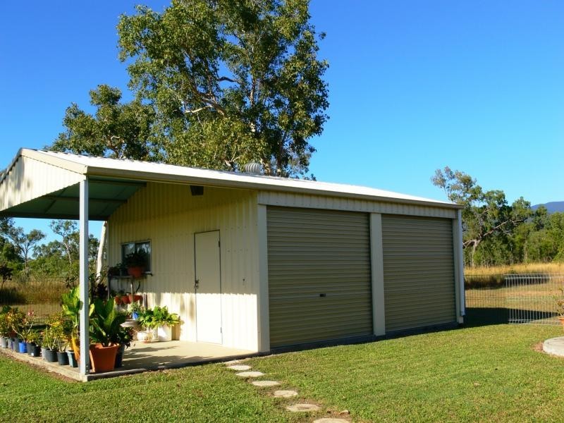 6 Medinah Court, Balgal Beach QLD 4816