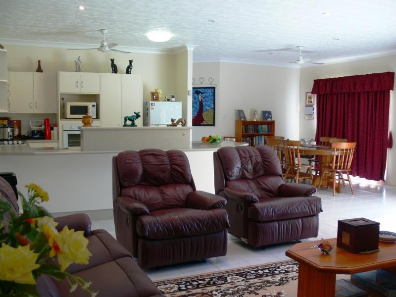 6 Medinah Court, Balgal Beach QLD 4816