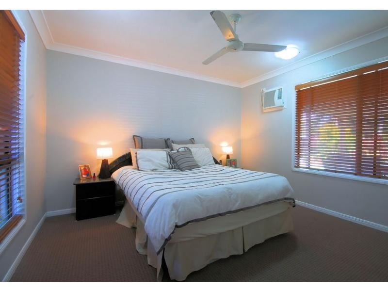 6 Pacific Avenue, Bushland Beach QLD 4818