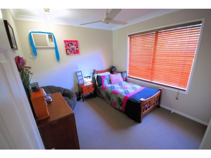 6 Pacific Avenue, Bushland Beach QLD 4818