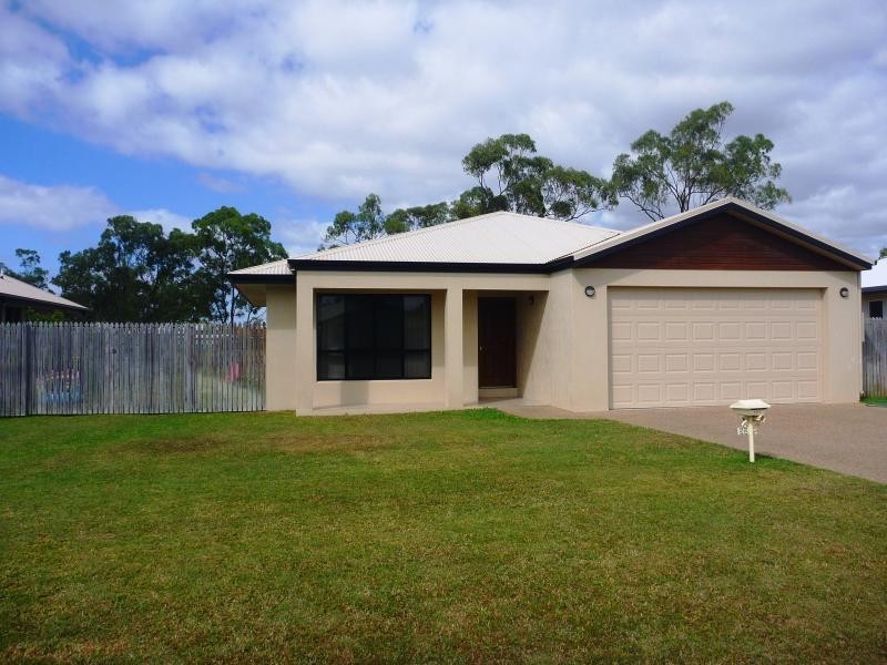 52 Brenton Circuit, Deeragun QLD 4818