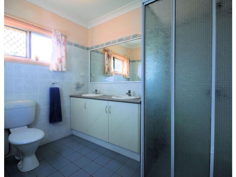 2 Fielding Way, Kirwan QLD 4817