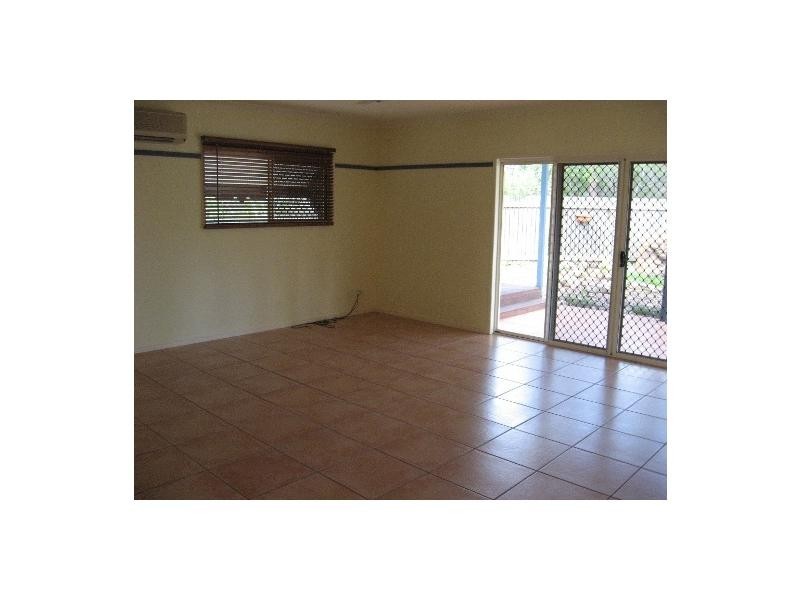 18 Southern Cross Circuit, Douglas QLD 4814