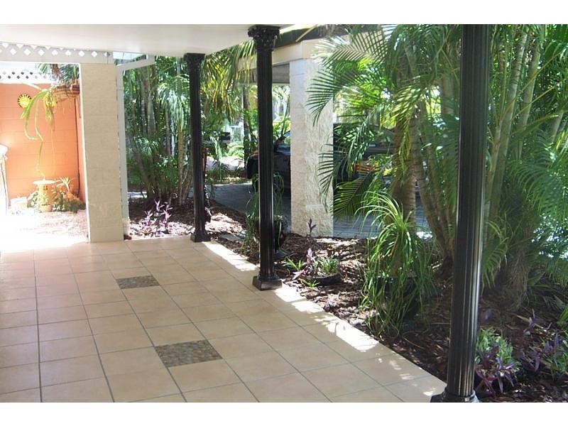 2 Crispin Court, Kirwan QLD 4817