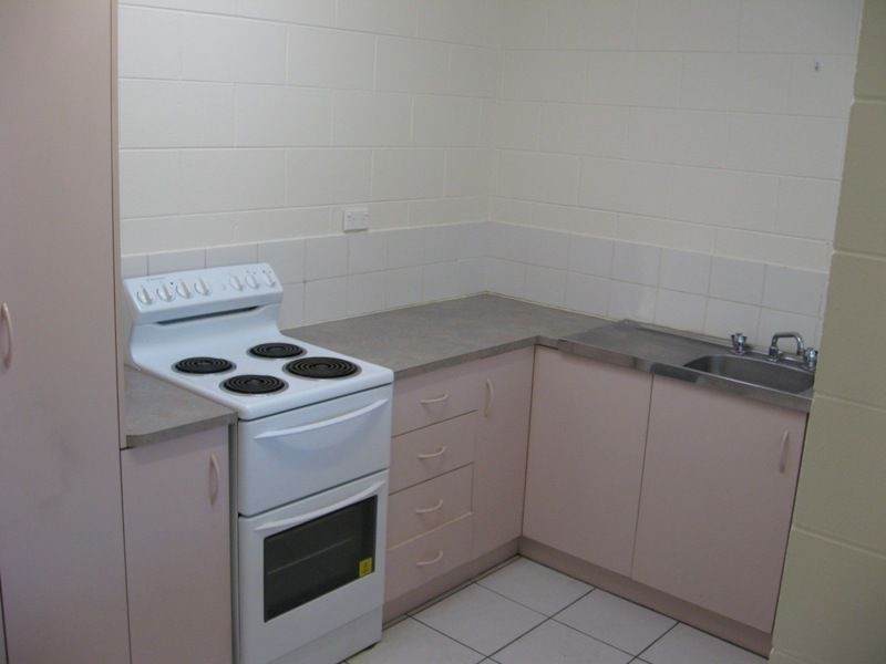 2/177 Thuringowa Drive, Kirwan QLD 4817