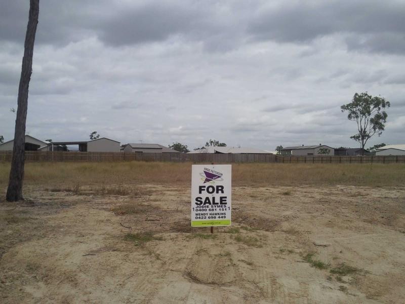 15 Gundabluey Crescent, Mount Low QLD 4818