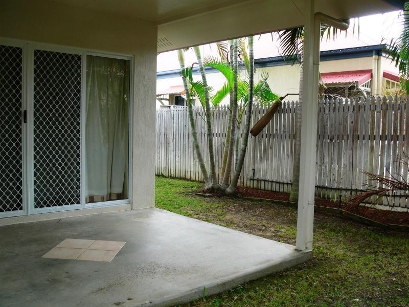 7 Rowers Lane, Douglas QLD 4814