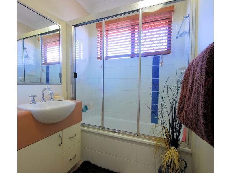 4 Nugent Court, Kirwan QLD 4817