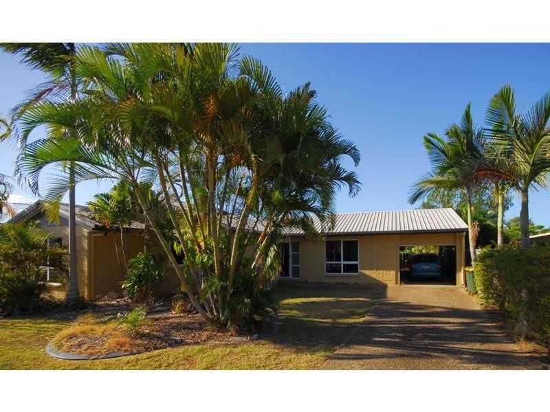 25 Chiquita Avenue, Rasmussen QLD 4815