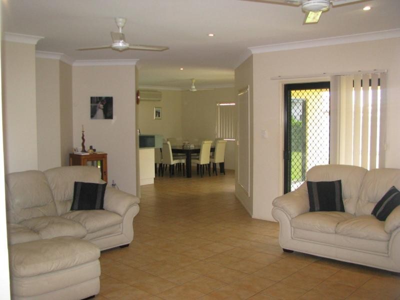 11 Torenia Close, Kirwan QLD 4817