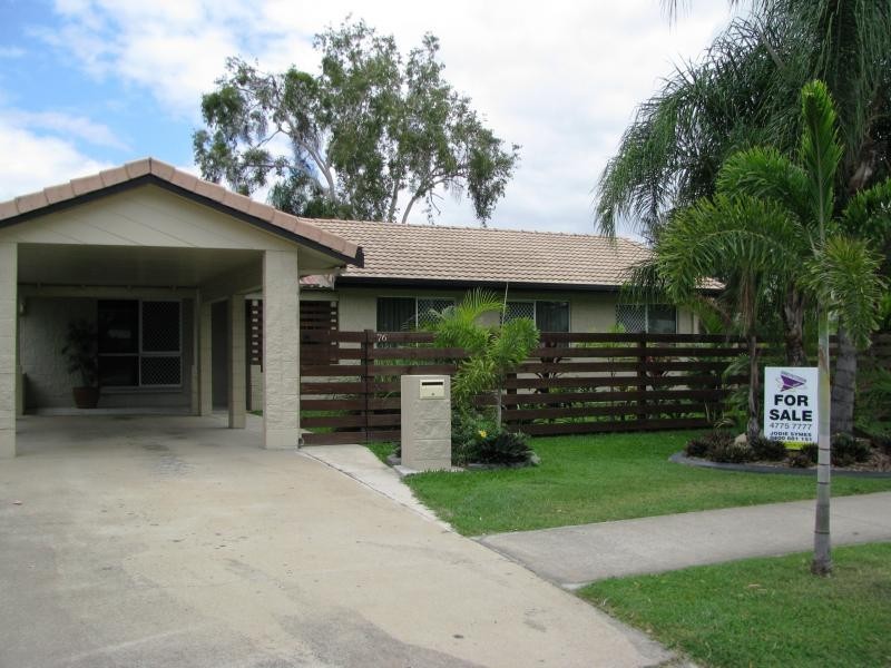 76 Kern Brothers Drive, Kirwan QLD 4817