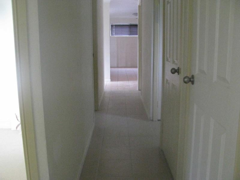 76 Kern Brothers Drive, Kirwan QLD 4817