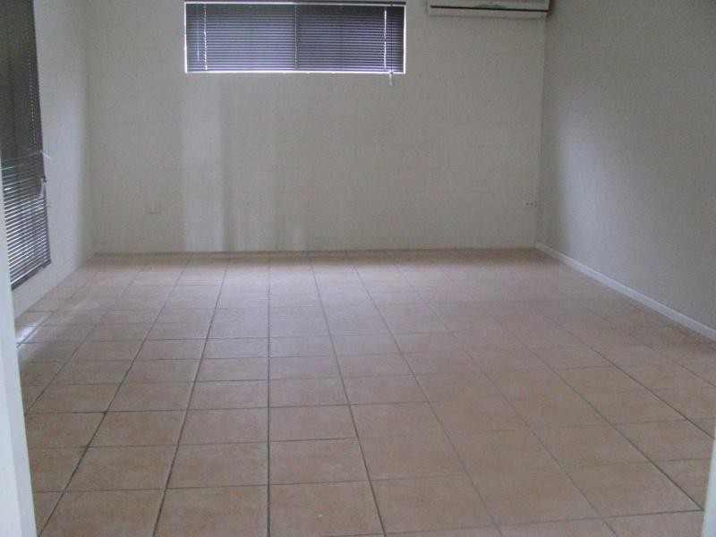 76 Kern Brothers Drive, Kirwan QLD 4817