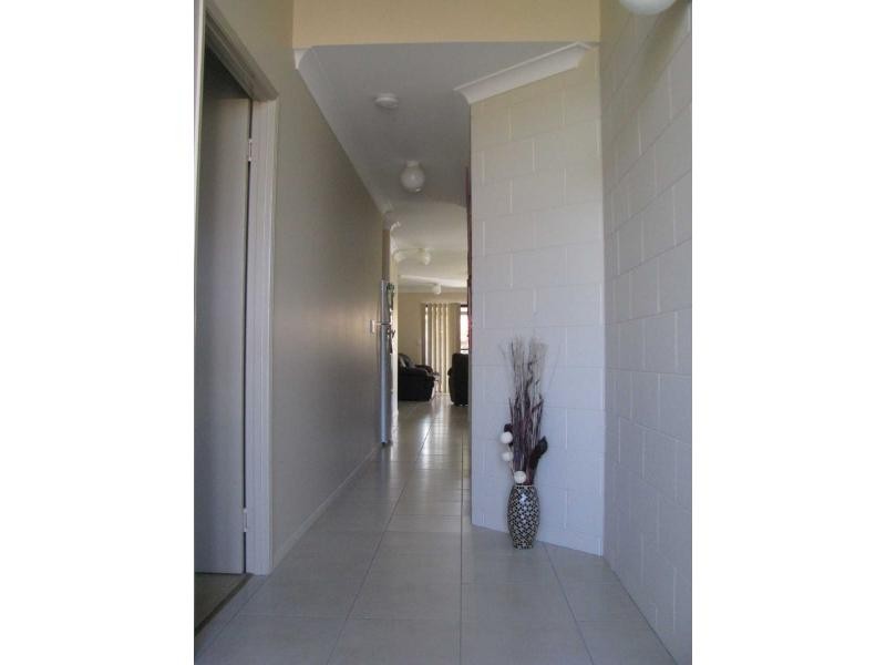 13 Milgate Crescent, Kirwan QLD 4817