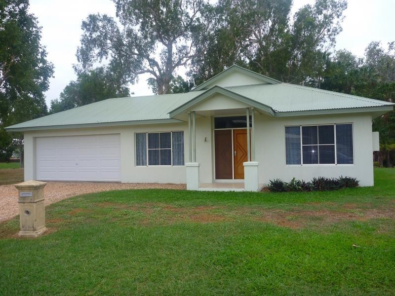 4 The Vines, Balgal Beach QLD 4816