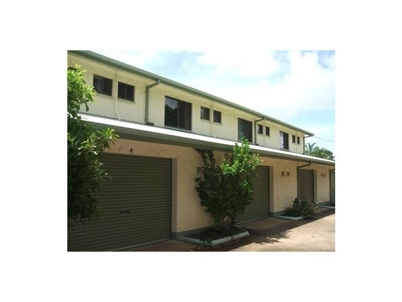 2/23 Park Street, Pimlico QLD 4812