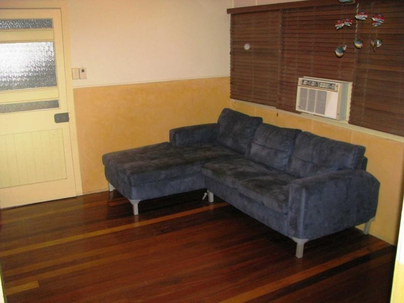 25 Bell Street, South Townsville QLD 4810