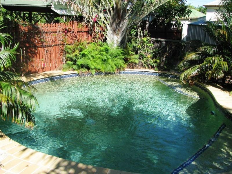 25 Bell Street, South Townsville QLD 4810