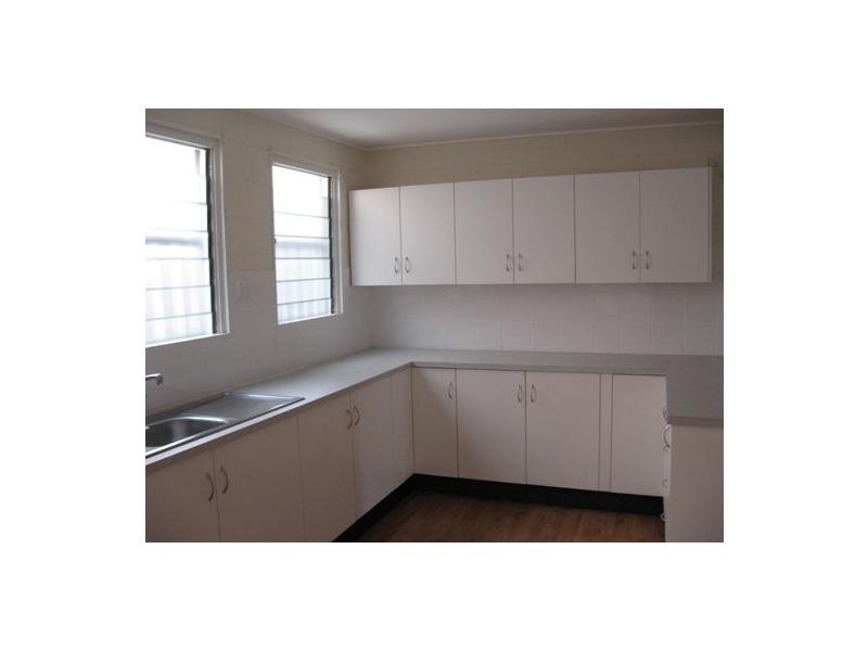 3/201 Kings Road, Pimlico QLD 4812