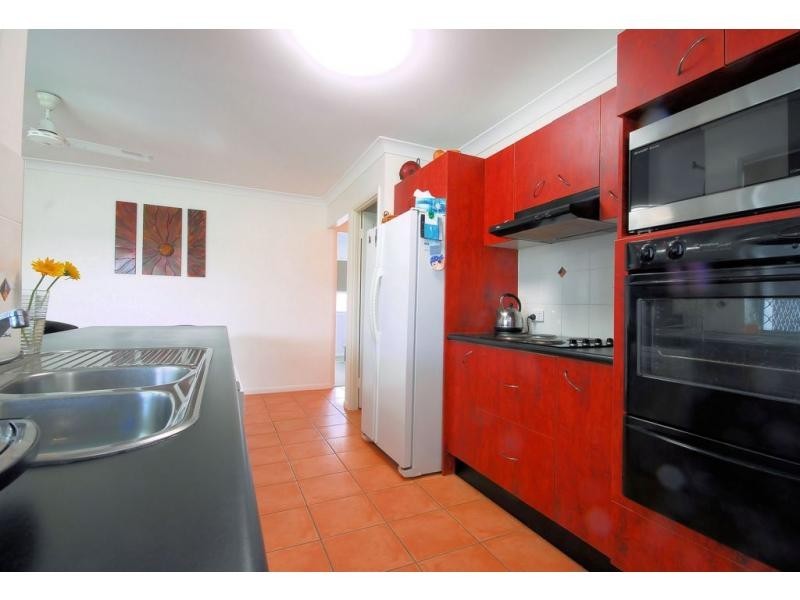 16 Scarisbrick Drive, Kirwan QLD 4817