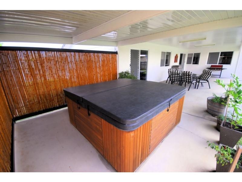 16 Scarisbrick Drive, Kirwan QLD 4817