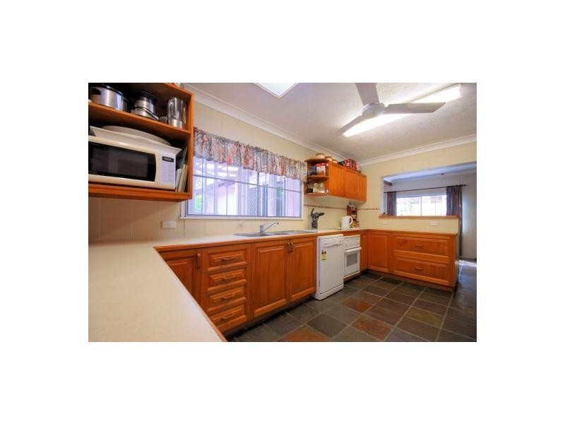 8 Angela Court, Cranbrook QLD 4814