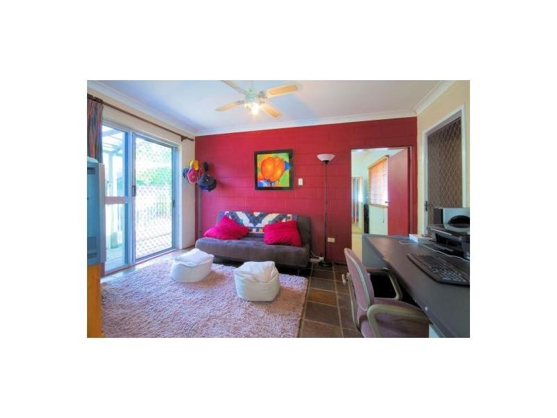 8 Angela Court, Cranbrook QLD 4814