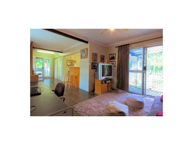 8 Angela Court, Cranbrook QLD 4814