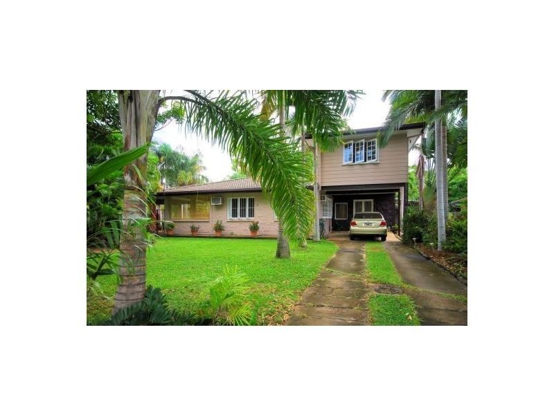 8 Angela Court, Cranbrook QLD 4814