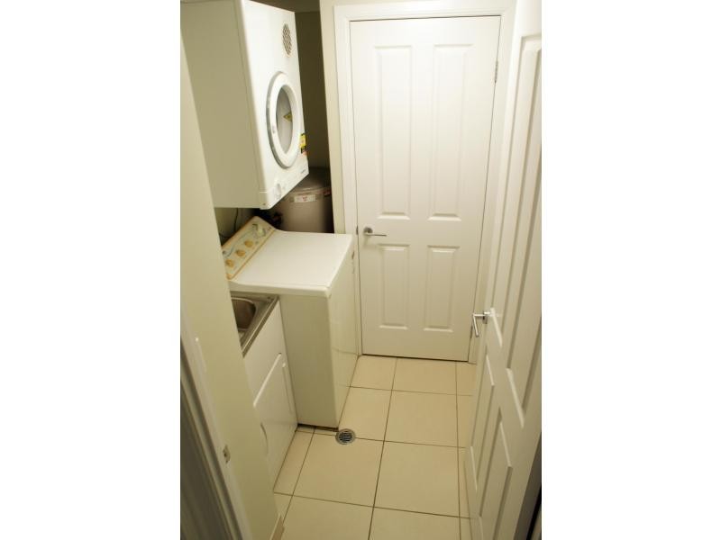 34/42 Warburton Street, North Ward QLD 4810