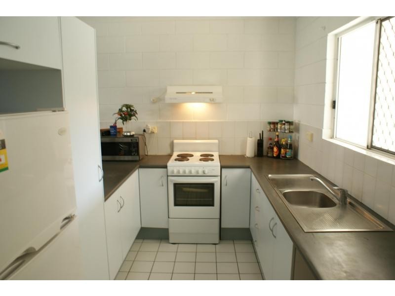 5/121 Eyre Street, North Ward QLD 4810