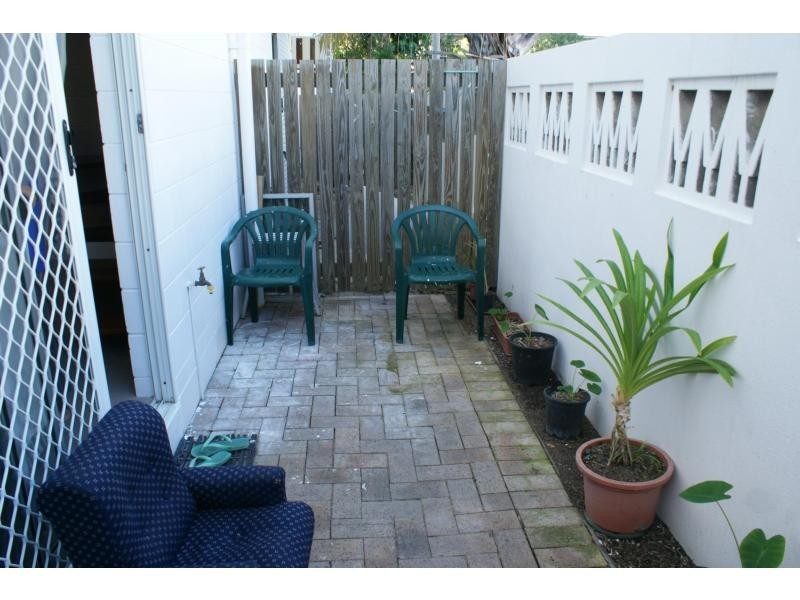 5/121 Eyre Street, North Ward QLD 4810