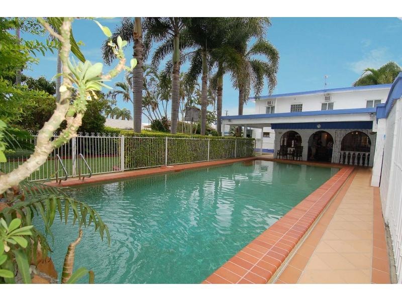 77 Charles Street, Gulliver QLD 4812