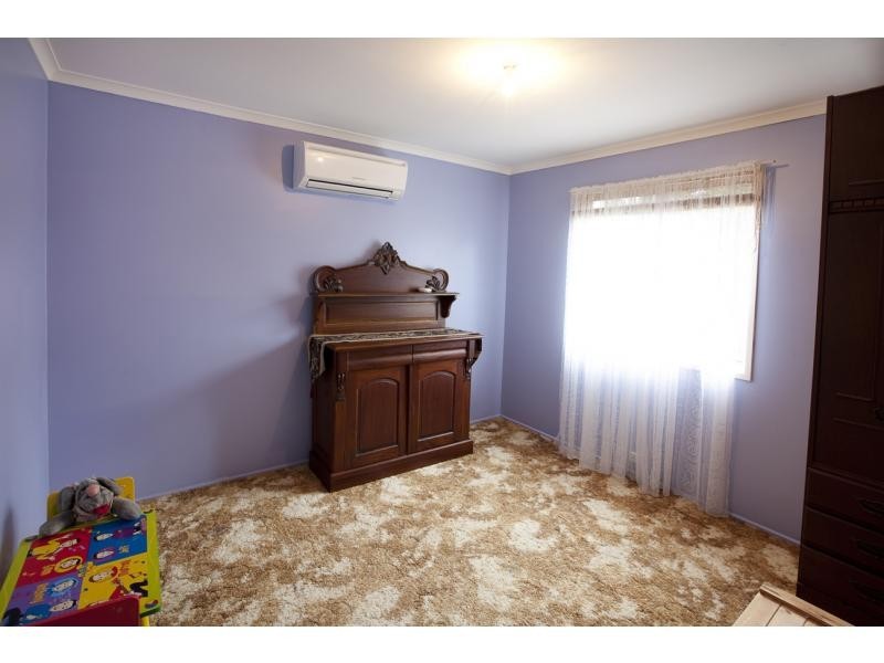 64 Gladys Street, Kelso QLD 4815