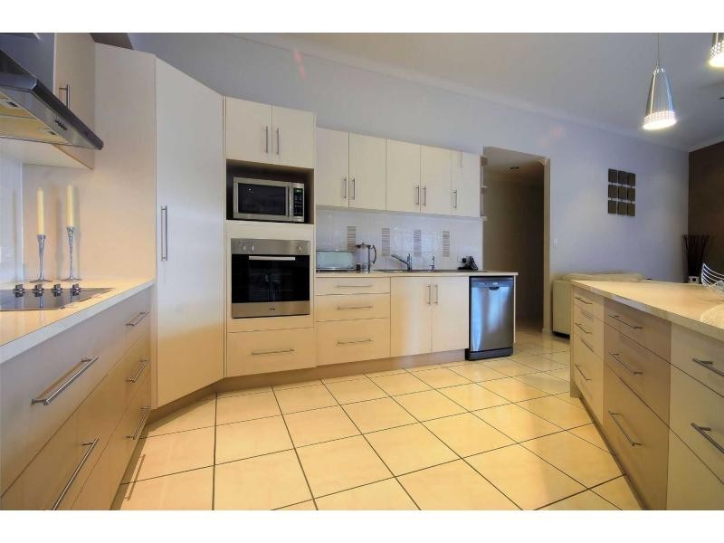 12 Kenwick Place, Willowbank, Kirwan QLD 4817