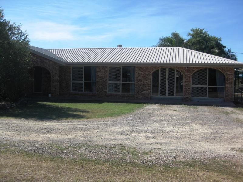 24 Blue Mountain Drive, Bluewater QLD 4818