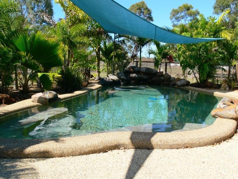 24 Blue Mountain Drive, Bluewater QLD 4818