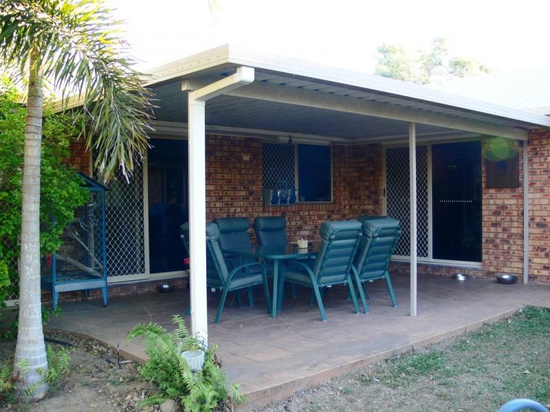 24 Blue Mountain Drive, Bluewater QLD 4818