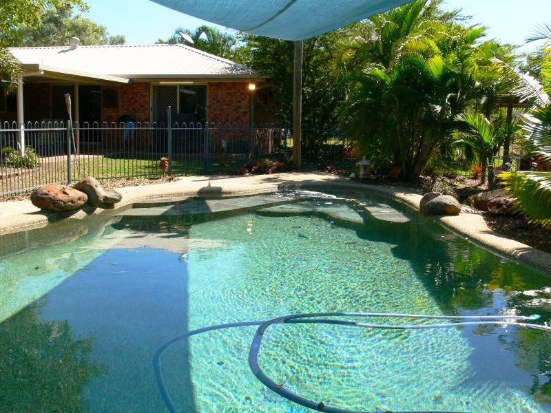 24 Blue Mountain Drive, Bluewater QLD 4818