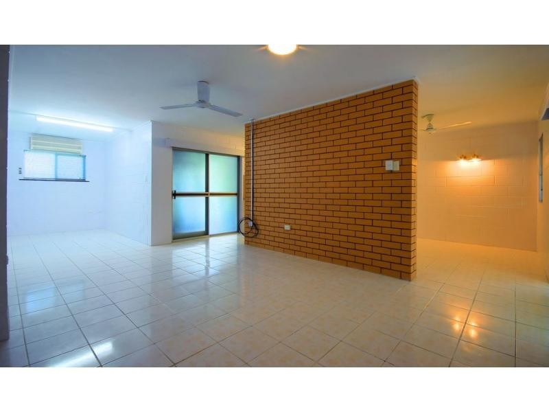 10 Marloo Street, Cranbrook QLD 4814