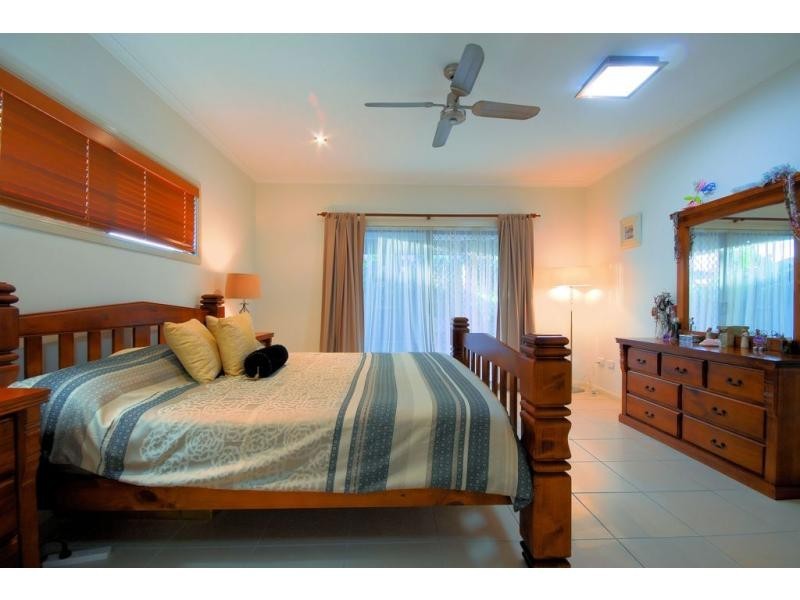 16 Kenwick Place, Kirwan QLD 4817