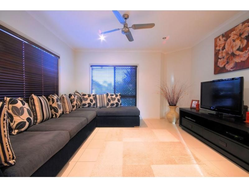 16 Kenwick Place, Kirwan QLD 4817