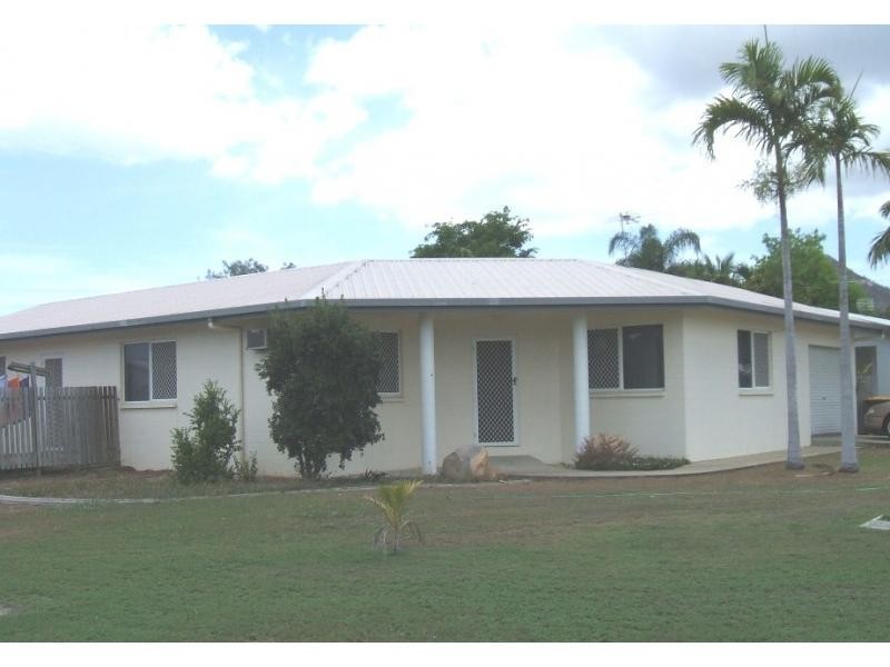 29 Amber Avenue, Rasmussen QLD 4815