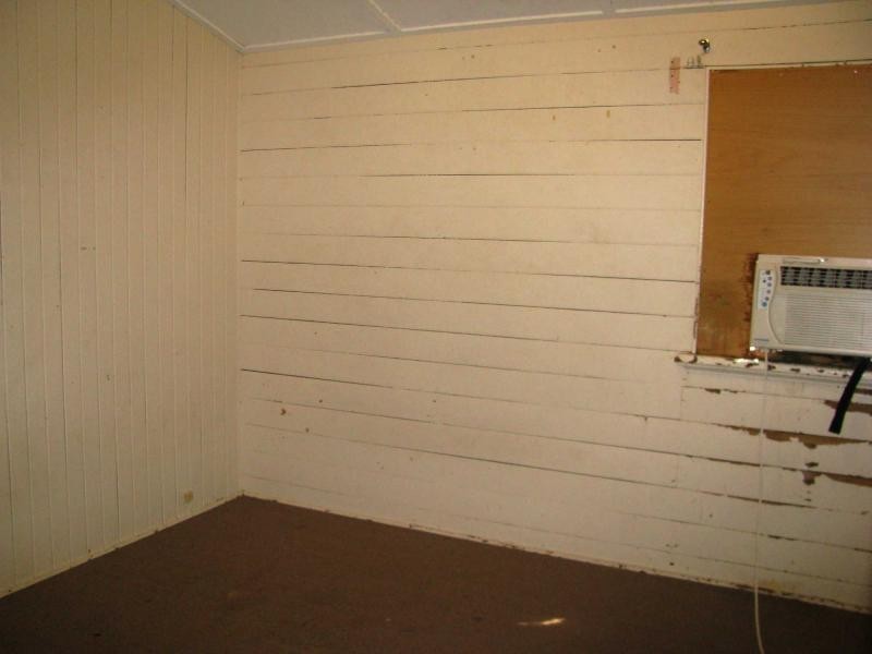 108 Railway Avenue, Railway Estate QLD 4810