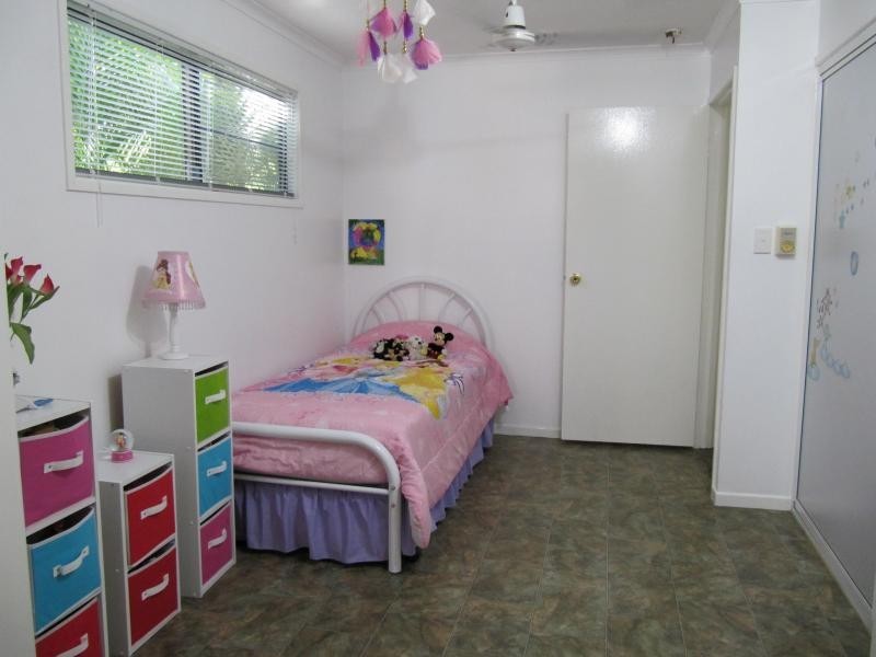 12 Balsam Street, Bushland Beach QLD 4818