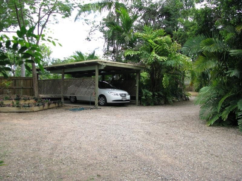 12 Balsam Street, Bushland Beach QLD 4818