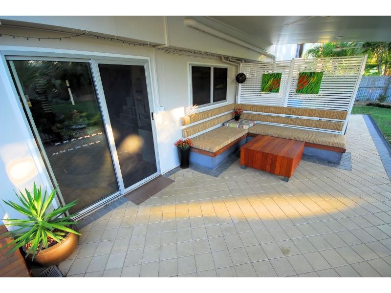 35 Bokirana Crescent, Kirwan QLD 4817